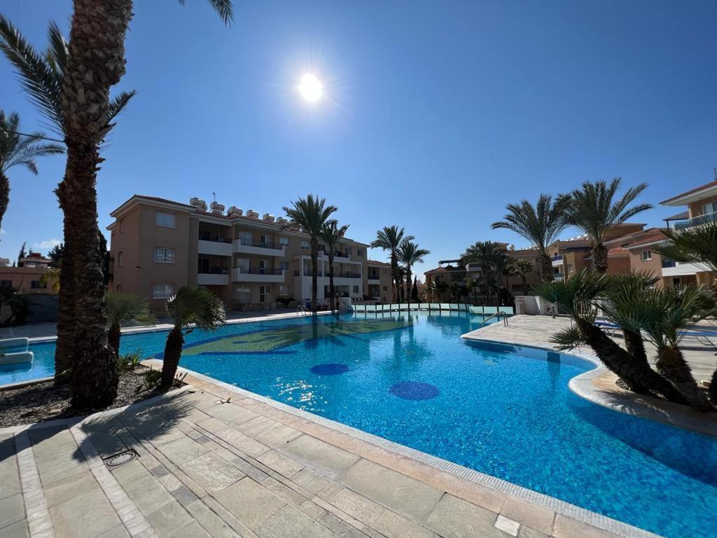 Casa Del Sol Townhouse In Iris Village Πάφος Εξωτερικό φωτογραφία