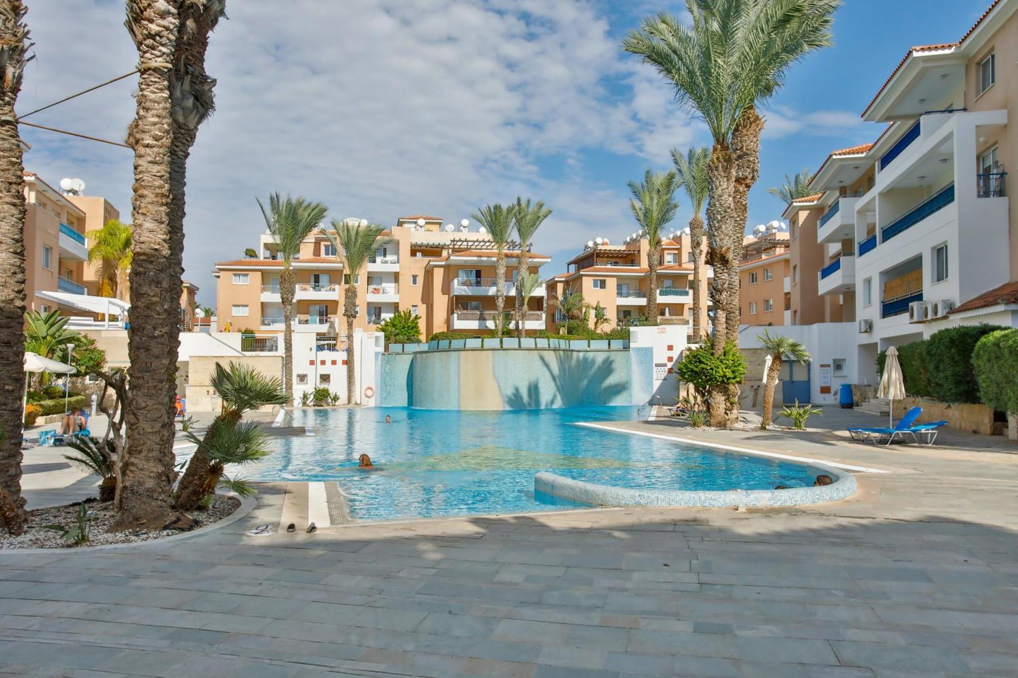 Casa Del Sol Townhouse In Iris Village Πάφος Εξωτερικό φωτογραφία