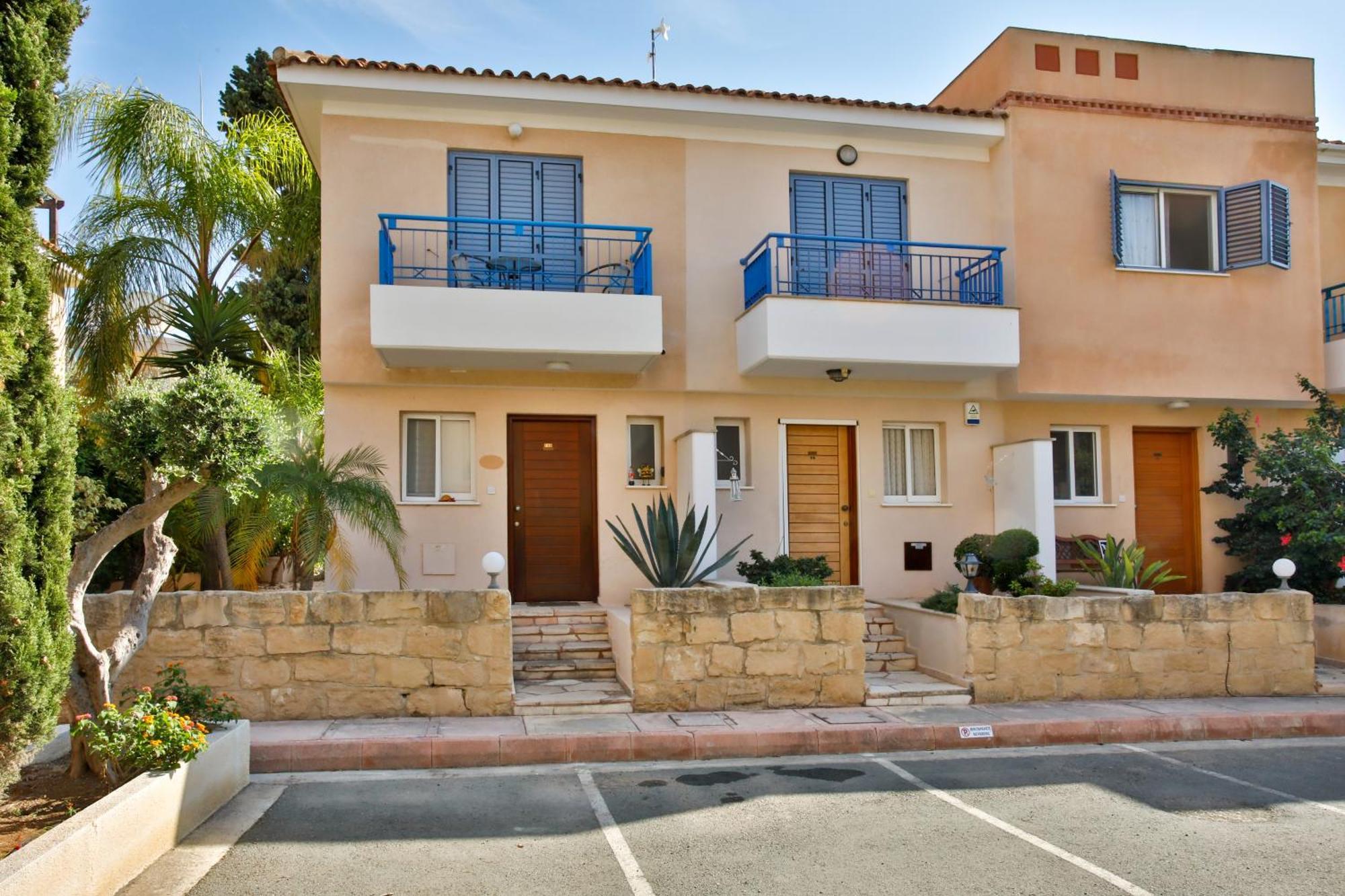 Casa Del Sol Townhouse In Iris Village Πάφος Εξωτερικό φωτογραφία